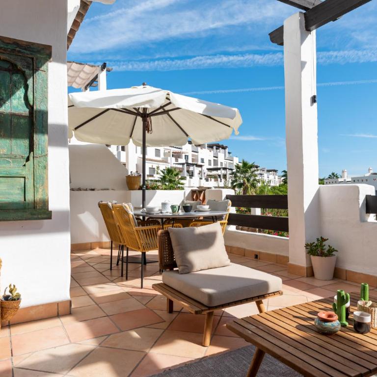 Sunset Golf Apartment Estepona - Two-Bedroom Apartment - 30