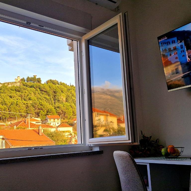 Apartments Miš - Deluks Dvokrevetna Soba sa Bračnim Krevetom - 4