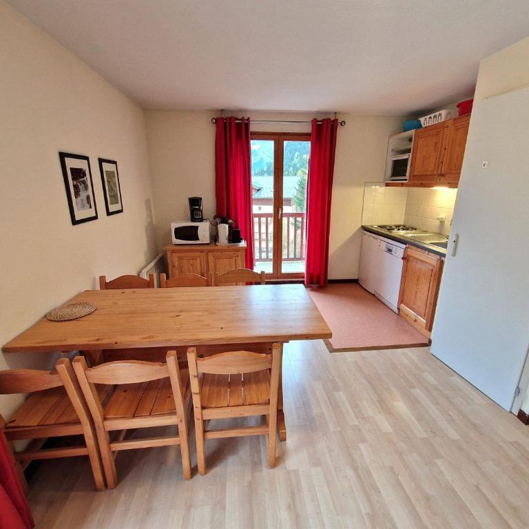 Appartement 3 pièces, 4/6 pers, balcon, proche pistes à Valfréjus - FR-1-265-183 - Appartement (6 Adultes) - 1