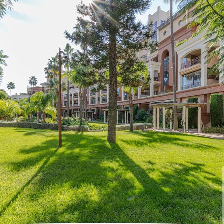 2 BDR apt with heated pool & jacuzzi - Apartamento de 2 dormitorios - 13