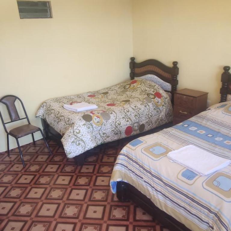 Hostal Mirador del Sol - Habitación Deluxe con 2 camas grandes - 1