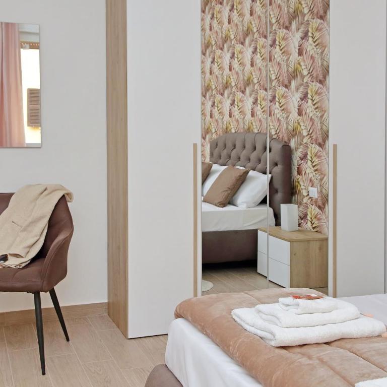 White Wood House - Appartement 2 Chambres avec Balcon - 82