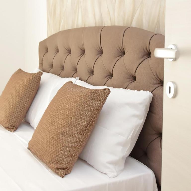White Wood House - Appartement 2 Chambres avec Balcon - 93