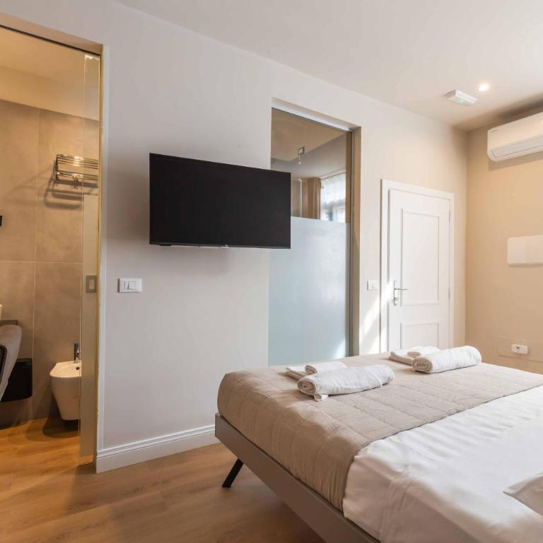 LUMINA3 Luxury Room ROME - Camera King Deluxe - 10