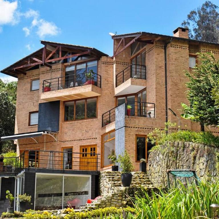 Spectacular house inside the Colombian Mountains - Casa de 3 dormitorios - 1