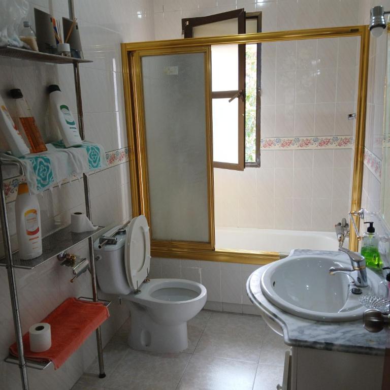 Habitacion Privada Familiar Toledo - Habitación Familiar - 26