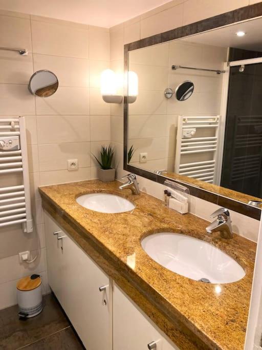 Centre-ville de Cannes 100 m mer - Appartement 1 Chambre - 28