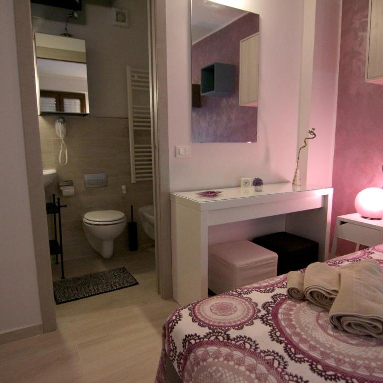 Rosemary Charming Rooms - Camera Matrimoniale/Doppia con Letti Singoli - 4