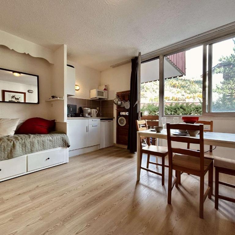 Studio cosy proche pistes avec balcon et parking, 4 couchages - Appartement 1 Chambre - 1