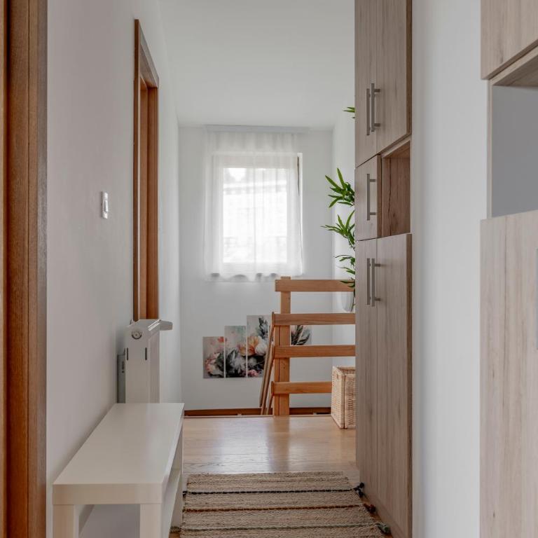 Apartman Rustic 85m2 - Two-Bedroom Apartment - 28