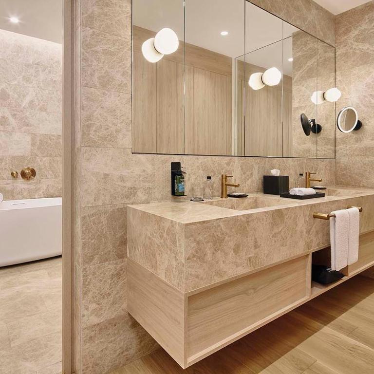 Isabella by Viadora - One-Bedroom Apartment - 6