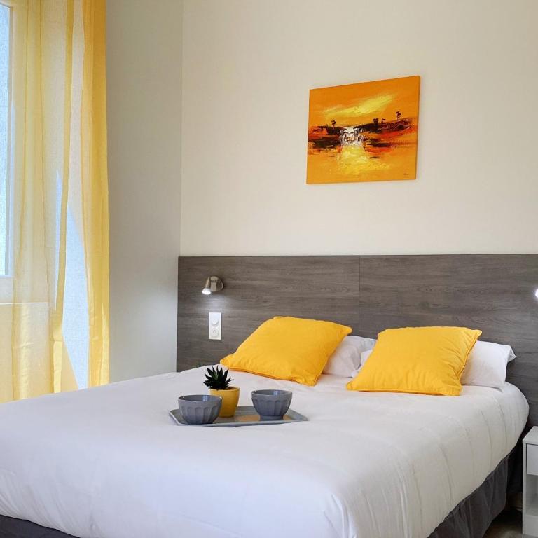 Appartement Stella 95m2 Climatisé Parking Proche Sanctuaire - Apartment mit 3 Schlafzimmern und Bergblick - 3