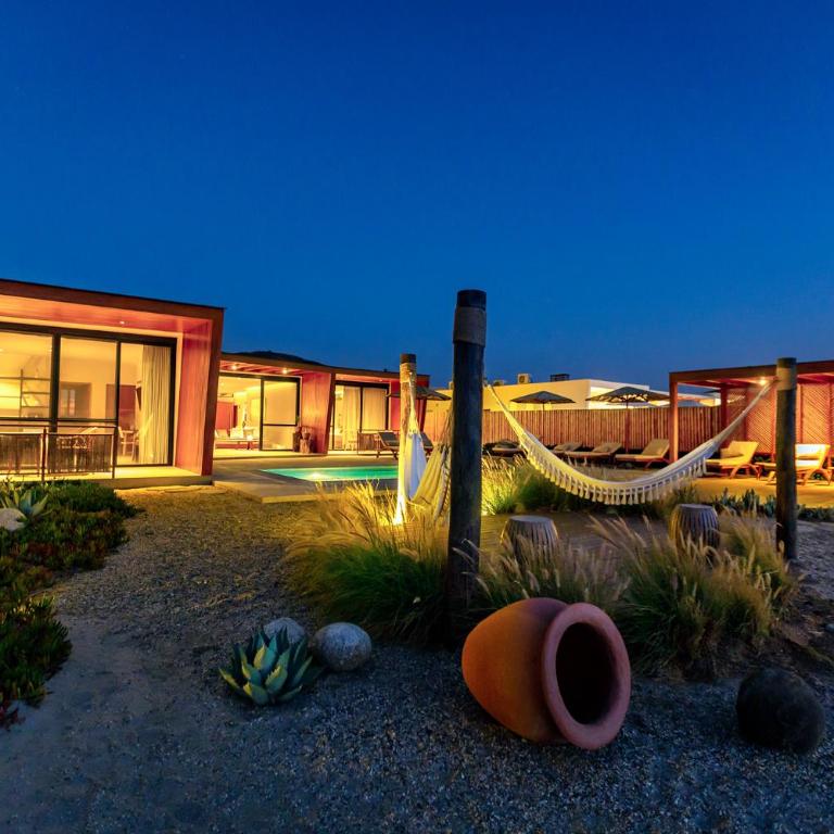 Norte Suites Boutique - Deluxe Suite with Sea View - 13