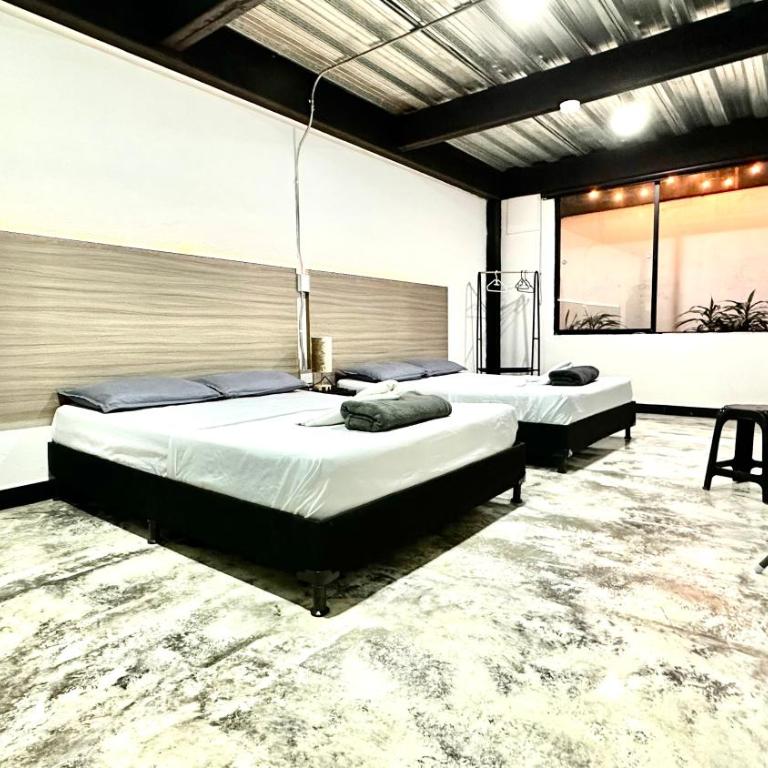 Jardin Loft - One-Bedroom Apartment - 8