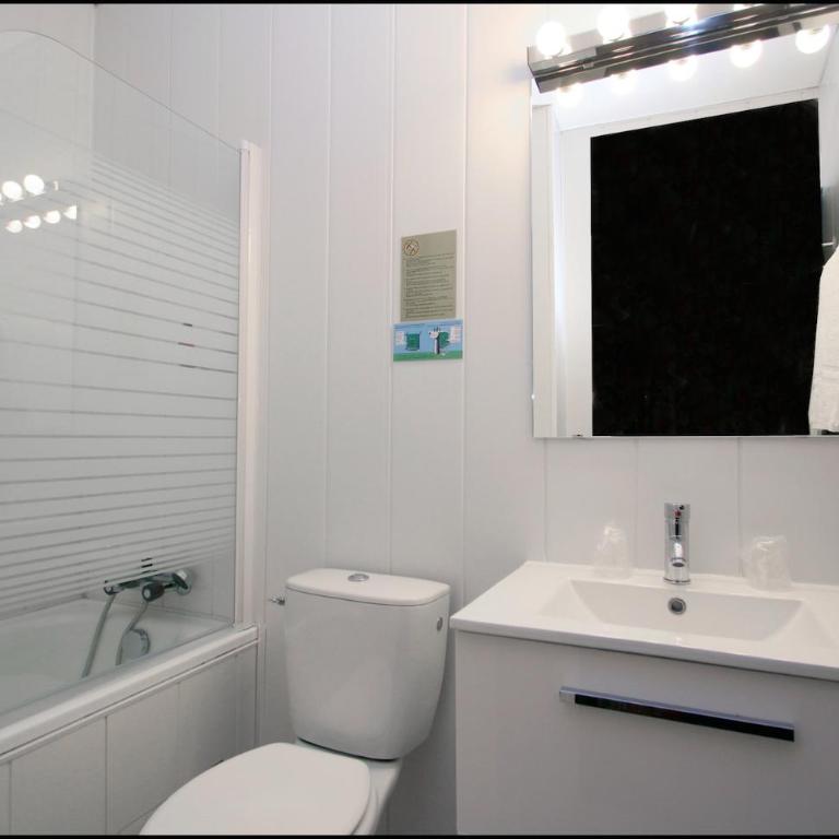 Hôtel Peyramale - Familienzimmer mit Verbindungstür (4 Personen) - 2