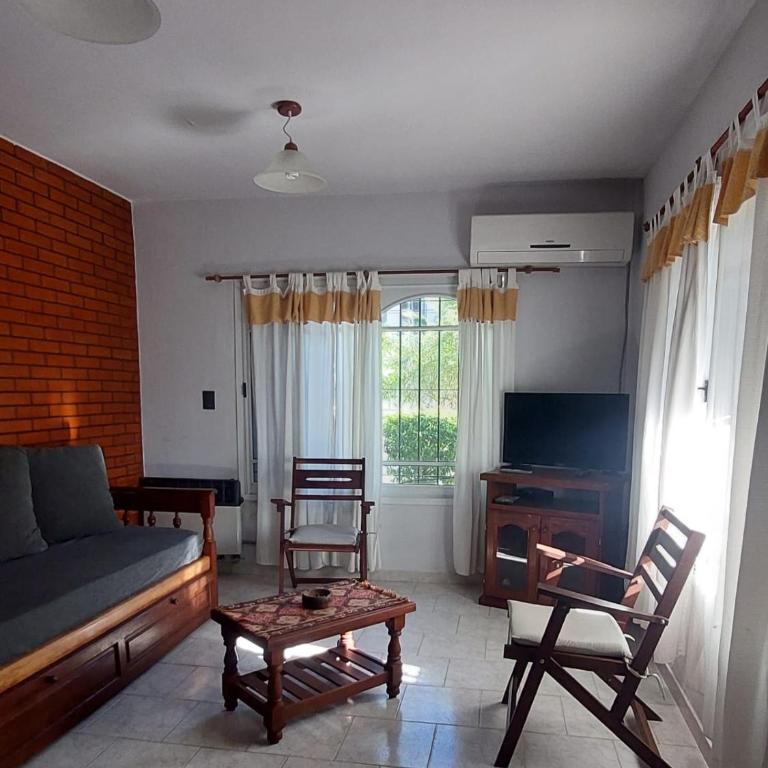 Complejo Turistico Los Tilos - Casa de 2 dormitorios - 10