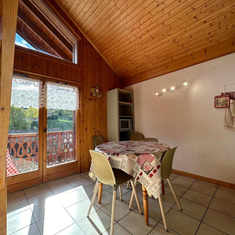 Duplex 2 chambres au cœur de Morillon pour 4 personnes - Appartamento con 2 Camere da Letto - 4