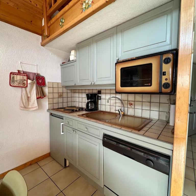 Duplex 2 chambres au cœur de Morillon pour 4 personnes - Appartamento con 2 Camere da Letto - 7
