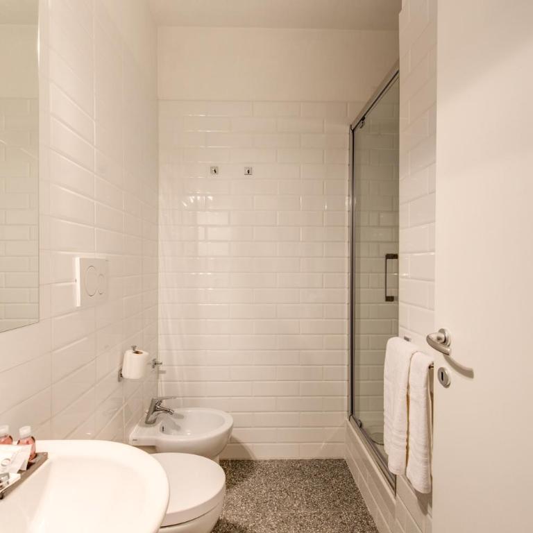 Grand Tour Rome Suites - Liberty Collection - Camera Deluxe Matrimoniale/Doppia con Letti Singoli - 41