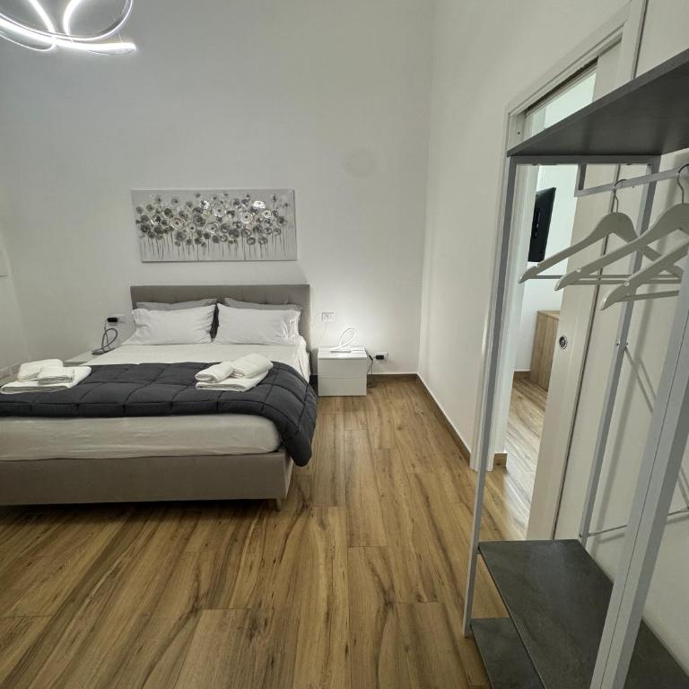 Mortillaro 19 - Appartamento con 2 Camere da Letto e Balcone - 4