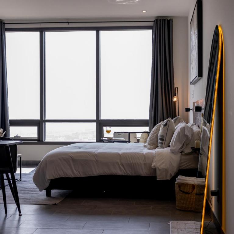 KingSize Suite in Reforma Jacuzzi & Awesome Mexico City View - Apartment with View and Balcony - 5