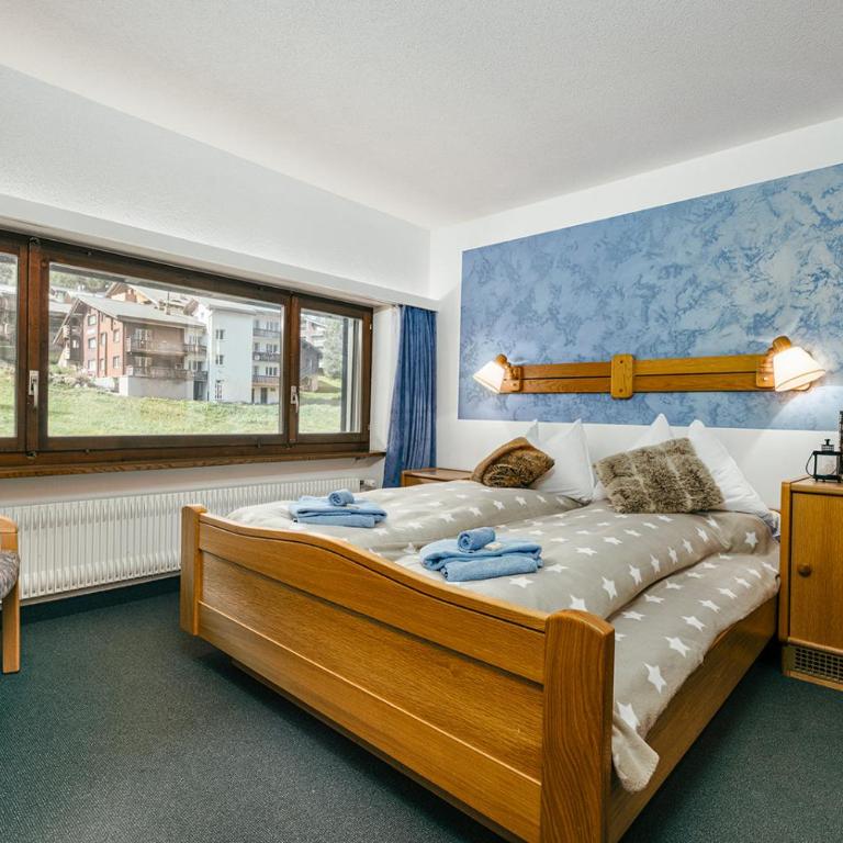 Hotel Etoile - Zimmer mit Queensize-Bett - 1
