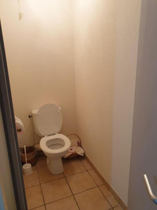 L' Appartement du Quai Neuf Parking privé - Gare à 5min - Apartment mit 1 Schlafzimmer - 10