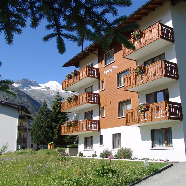 Apartments Alpenfirn Saas-Fee - Apartment mit 2 Schlafzimmern und Badewanne - 1. Etage - 2