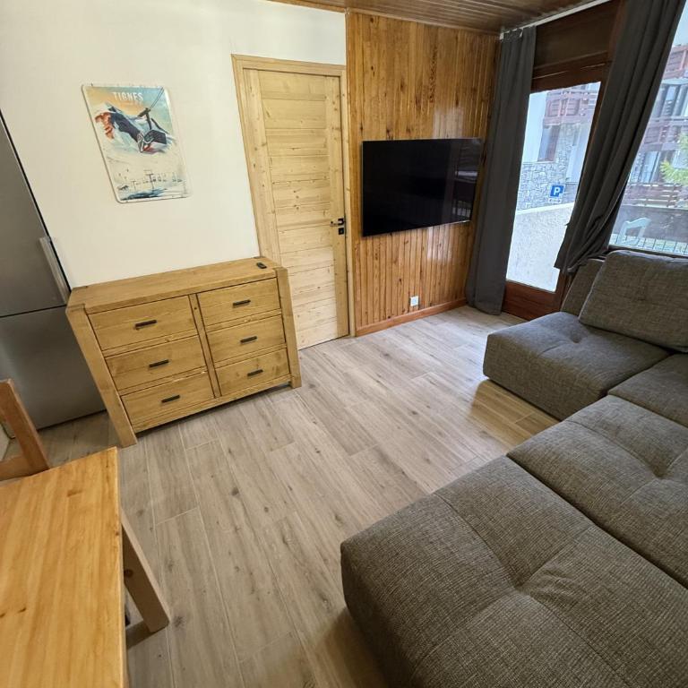 Appartement Tignes 2100 - 6-8 personnes - 2 chambres - 3 Télévisions - Wifi inclus - Two-Bedroom Apartment - 10