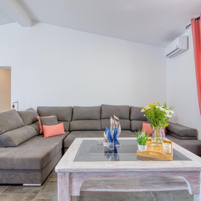 Casa al Mar - Three-Bedroom Villa - 21
