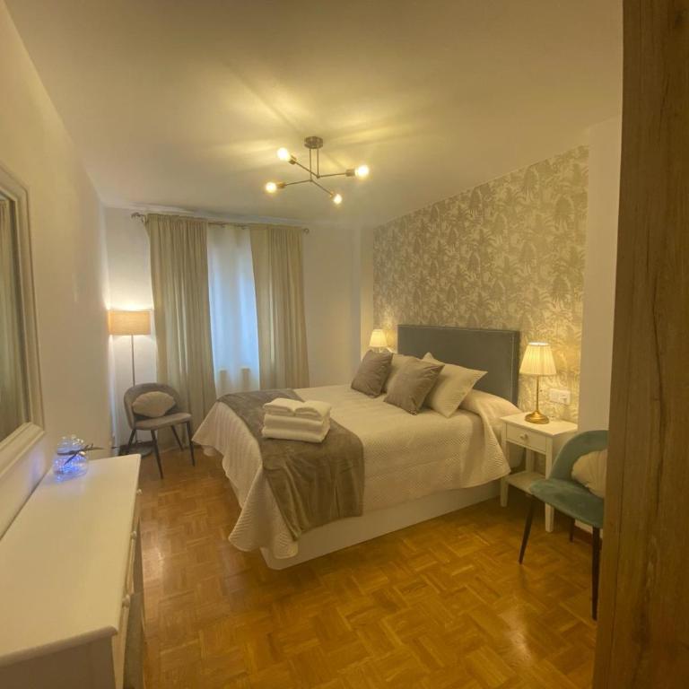 Frente a la Playa del ARBEYAL - Apartamento de 2 dormitorios - 4