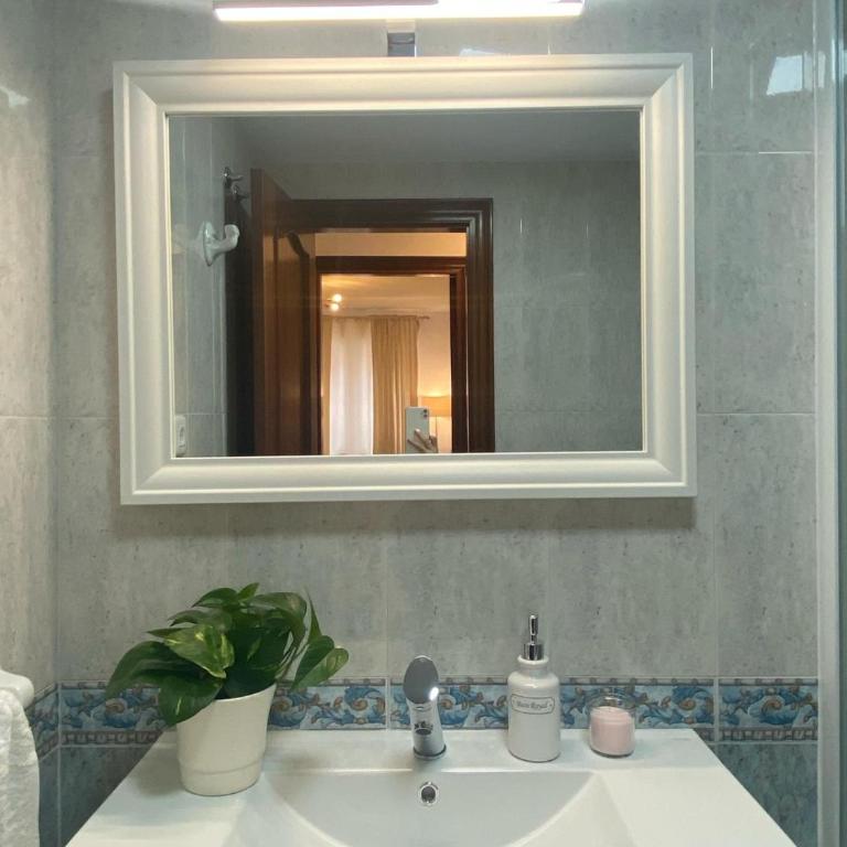 Frente a la Playa del ARBEYAL - Apartamento de 2 dormitorios - 24