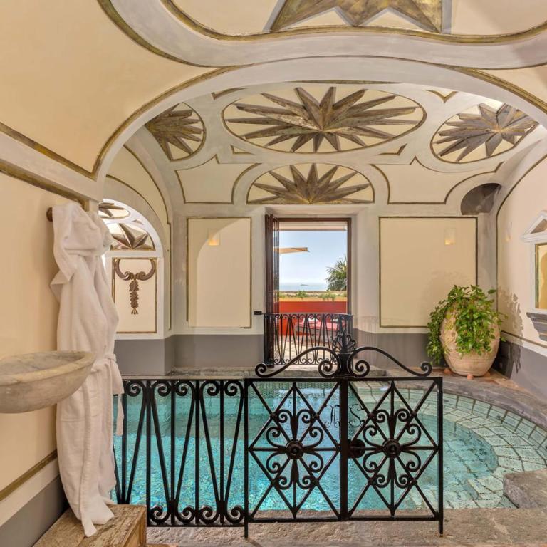 Amore Rentals - Palazzo Santa Croce - Villa Deluxe - 2