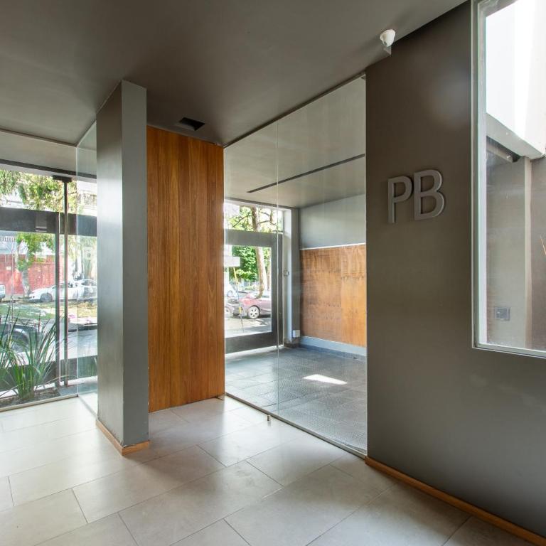 Alójate 38- Departamento, luminoso, excelente ubicacion! Zona Hospital Español - One-Bedroom Apartment - 9