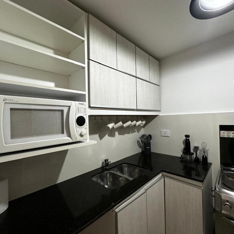 TEMPO Departamento impecable La Plata Céntrico Plaza Belgrano y cerca ESTADIO UNICO Estacionamiento propio - Apartamento con balcón - 10