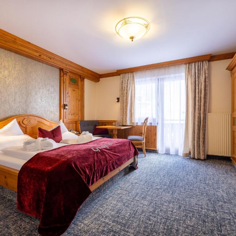 Hotel Alpenrose - Familienzimmer mit Balkon - 3