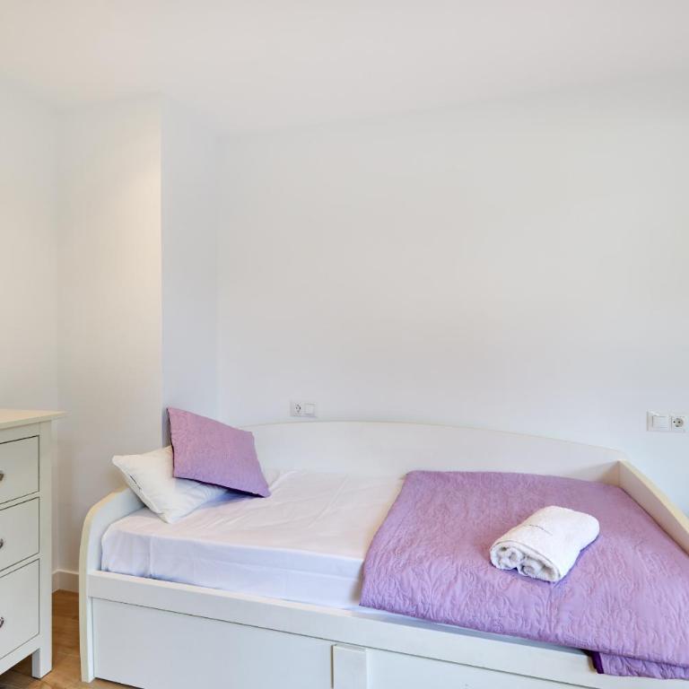 Clínica Universitaria y Hospitales by Clabao - Two-Room Apartment - 24