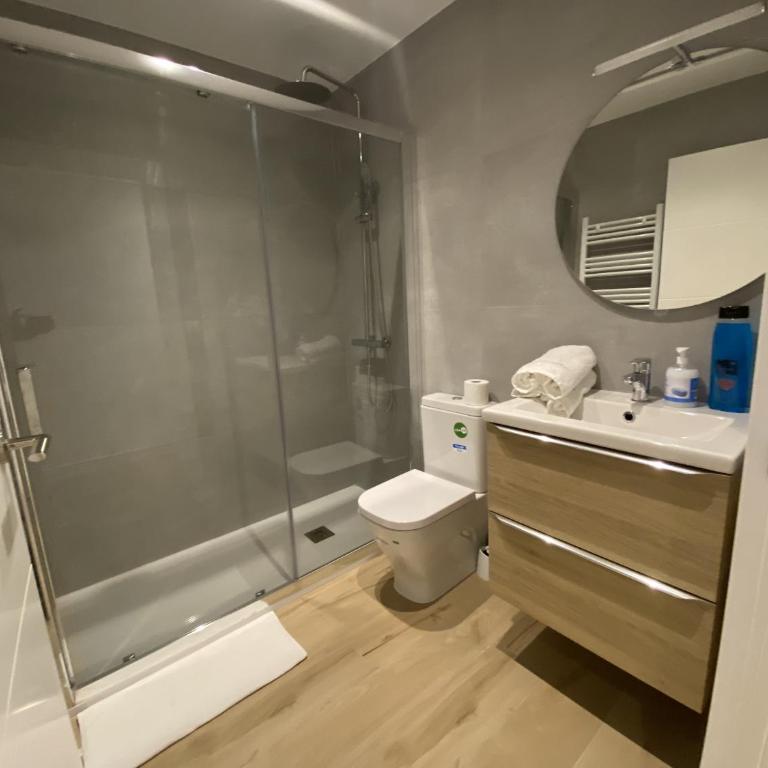 Clínica Universitaria y Hospitales by Clabao - Two-Bedroom Apartment - 33