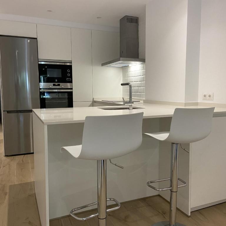 Clínica Universitaria y Hospitales by Clabao - Two-Bedroom Apartment - 22