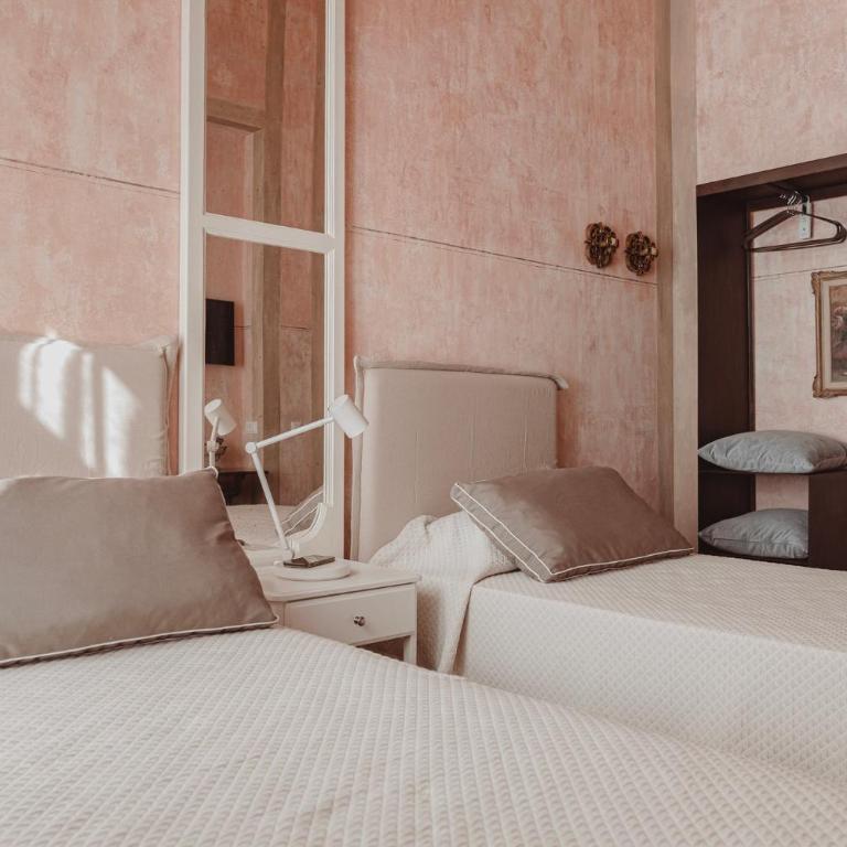 NUMEROUNO Arthouse - Apartment - 35