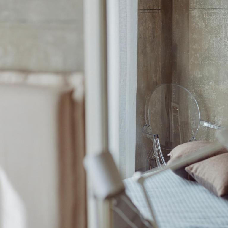 NUMEROUNO Arthouse - Apartment - 36