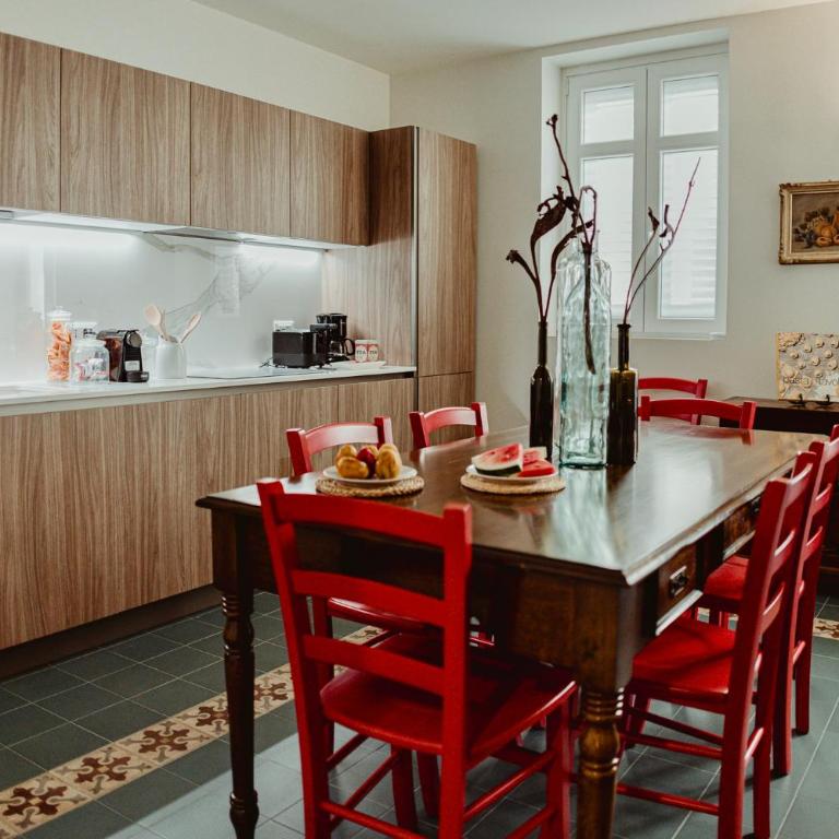 NUMEROUNO Arthouse - Apartment - 18