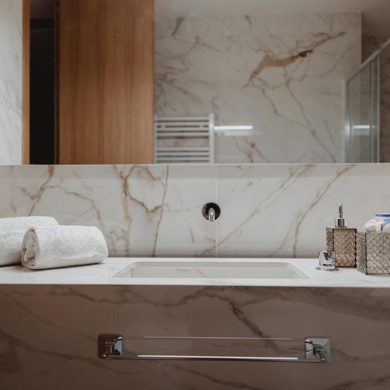 NUMEROUNO Arthouse - Apartment - 63