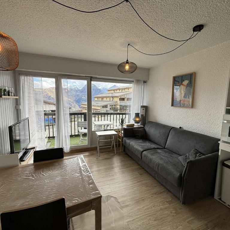 Studio cabine rénové, 4 couchages, pied des pistes, parking, balcon sud - FR-1-297-160 - Apartment - 10
