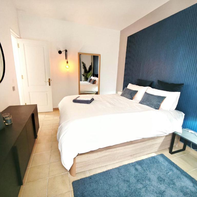 PAMRO moderner Bungalow - 4 Schlafzimmer - 2 Bäder - Whirpool - Ferienanlage mit Pool - Familienfreundlich - Casa de 4 dormitorios - 16