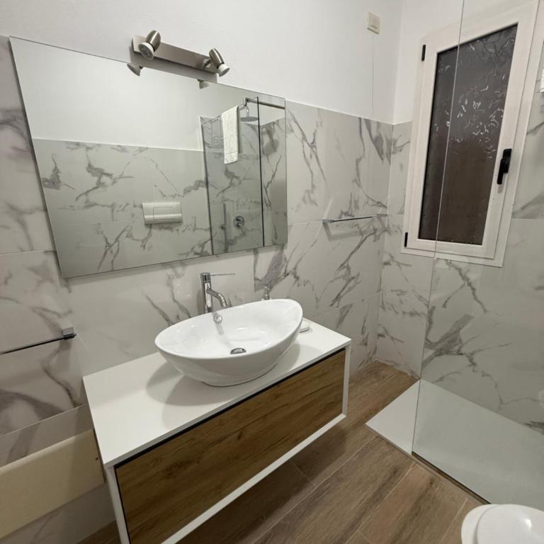 Marco’s Home - Appartamento con 2 Camere da Letto - 8