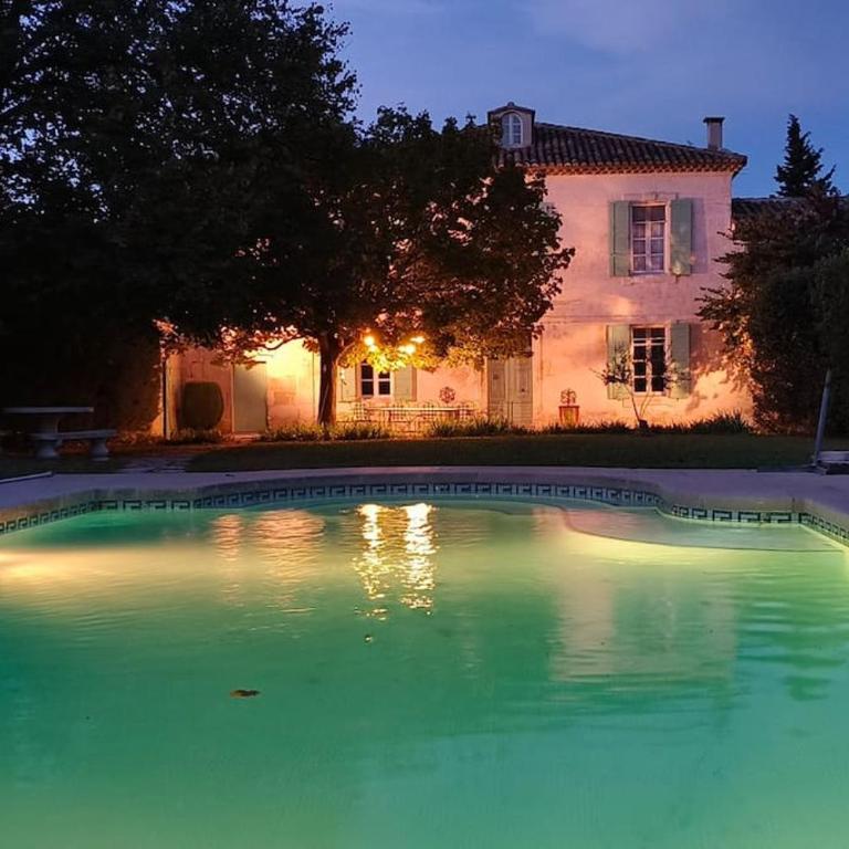 La Folie mas provençal climatisé avec piscine - Villa - 26