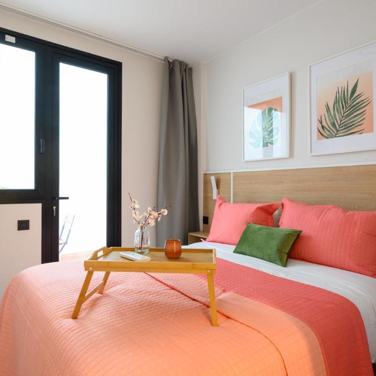 Joyful Homes - Habitación Doble Deluxe Superior - 1 o 2 camas - 20