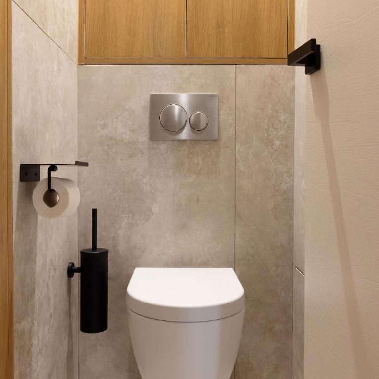 Love room avec Jacuzzi & Cinema-Gare Mont Parnasse - Deluxe Studio mit Kingsize-Bett - 17