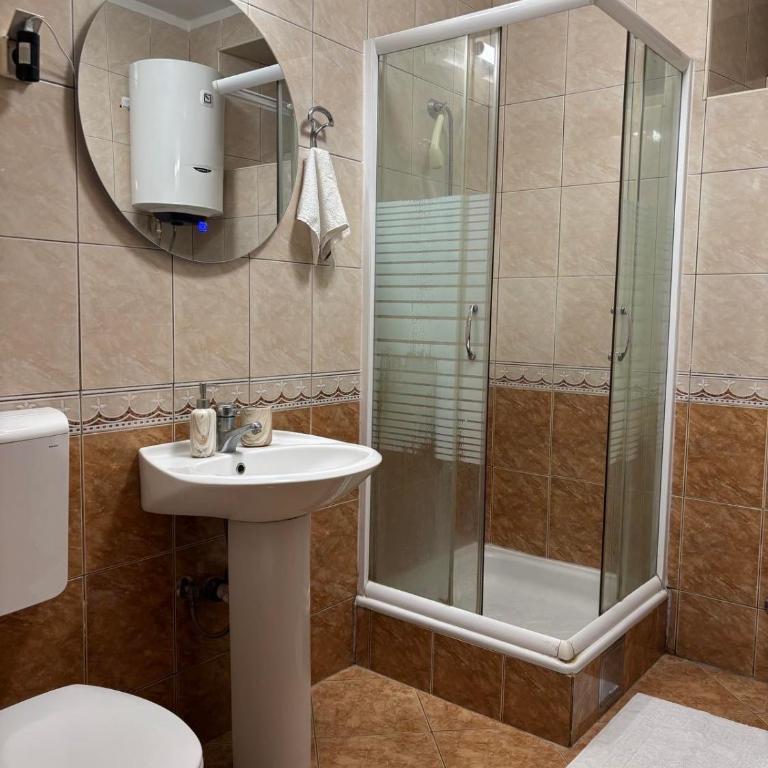 Apartment Jovan2,on the beach with free Wi-Fi - Two-Bedroom Apartment - 4